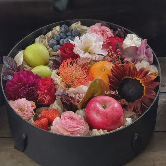 Fruit & Blooms